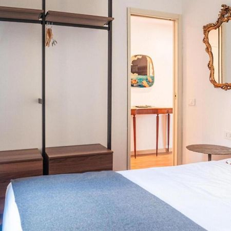 Romantic Flat On Navigli River By Easylife Milano Exteriör bild