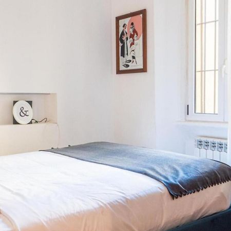 Romantic Flat On Navigli River By Easylife Milano Exteriör bild